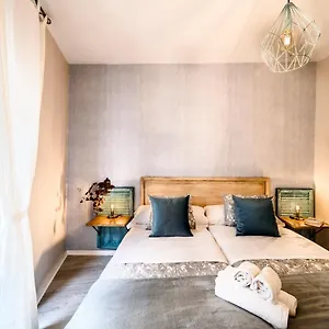 San Pedro Apartment