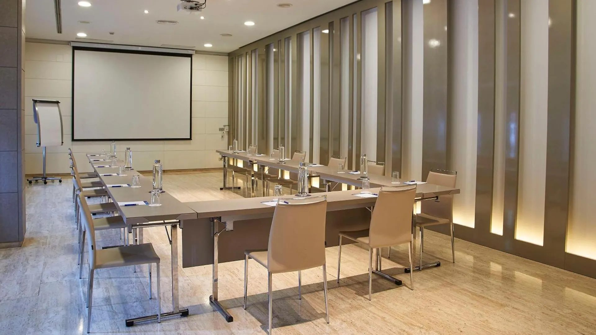 Nh Sevilla Plaza De Armas 4*,  İspanya