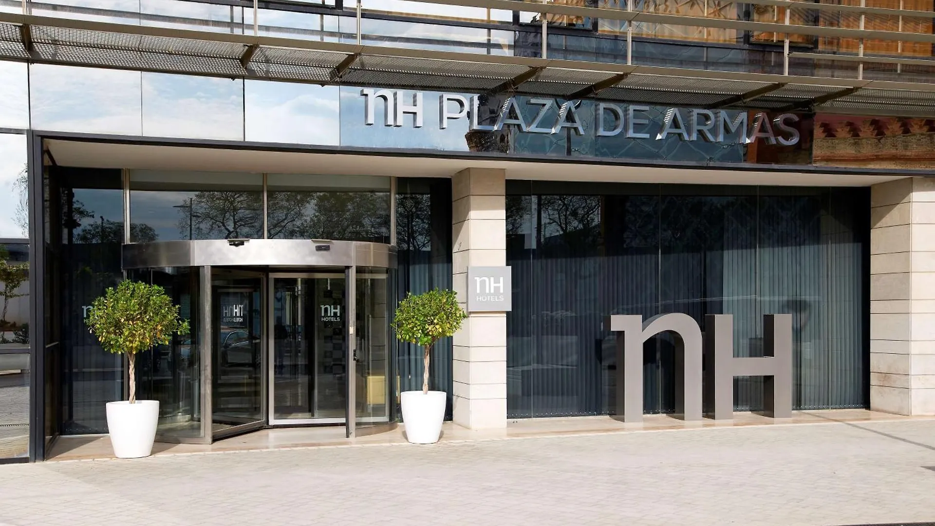 **** Hotel Nh Sevilla Plaza De Armas Spain